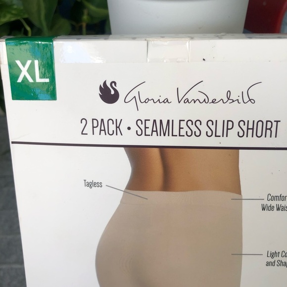 Gloria Vanderbilt Seamless Slip Short - Picture 4 of 4
